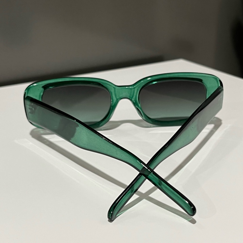 Green Rectangular Sunglasses - Picture 2 of 4